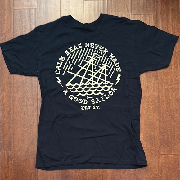 Key Street Navy Graphic Tee, Size Large, New Without Tags - Picture 1 of 8